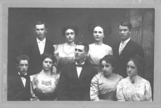 1910 Bloomingburg High School photo